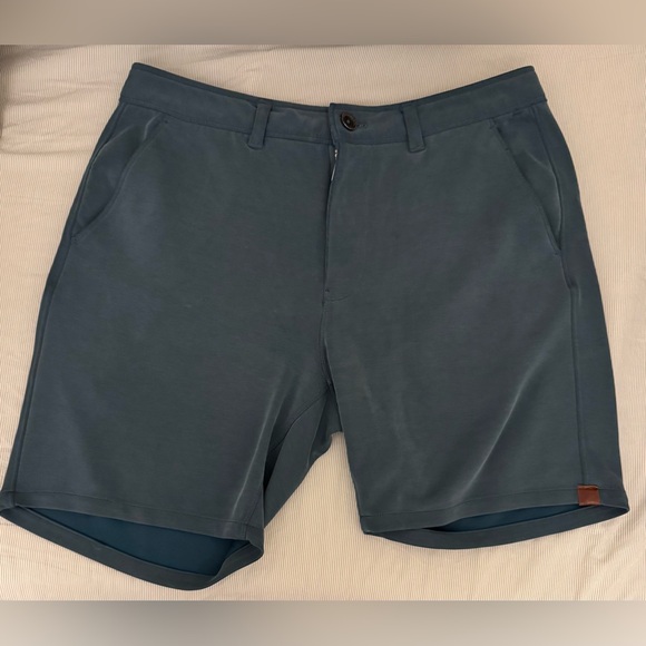 Fundamental Coast Later On Chino Short Men Maui Blue Size 33 - Picture 1 of 3